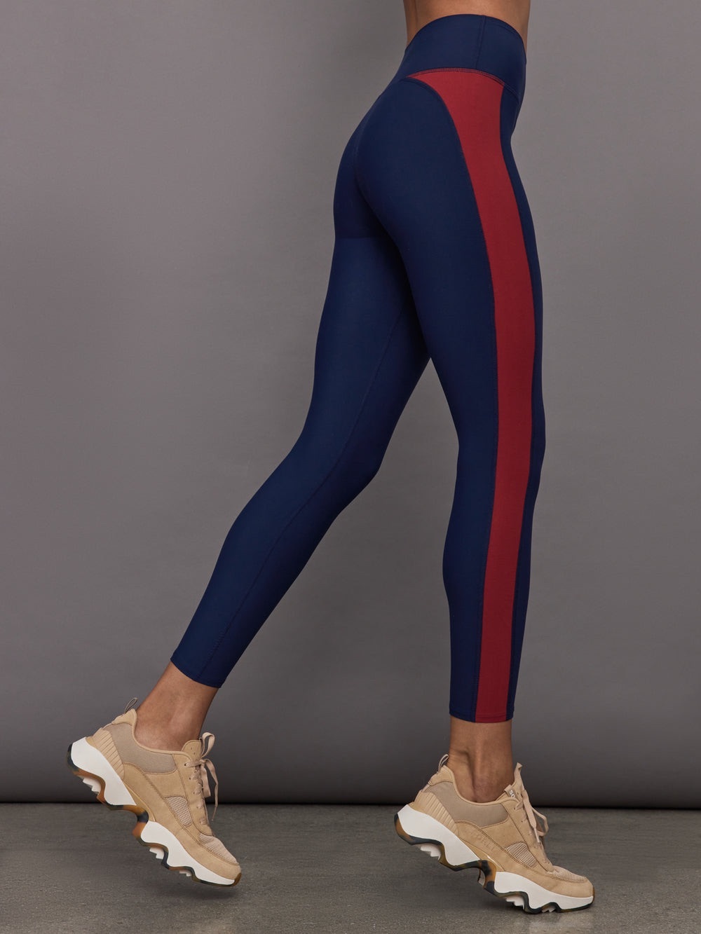 Carbon38 Colorblock Leggings in Melt Navy Red Dahlia Stripe